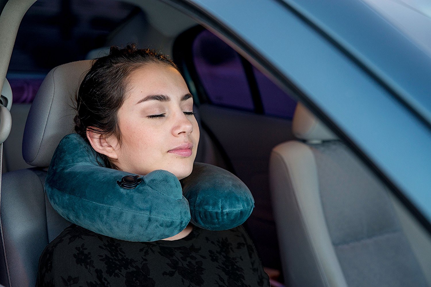 Best Inflatable Neck Pillow – Best Pillow for Sleeping